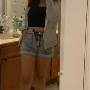 Meet your Posher, Jasmine